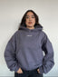 POLERÓN HOODIE GRIS - OVERSIZE CON GORRO LOGO BORDADO