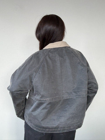 Chaqueta impermeable gris con cuello cotelé para mujer, ideal invierno y lluvia kadenkas.com