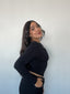 Polera negra off-shoulder para mujer, ajustada, elasticada, manga larga y cómoda kadenkas.com