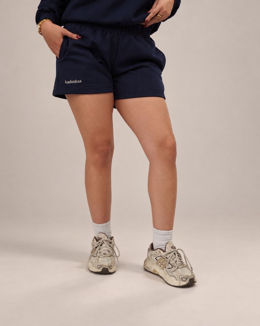 SHORT DE BUZO LOGO BORDADO - AZUL MARINO
