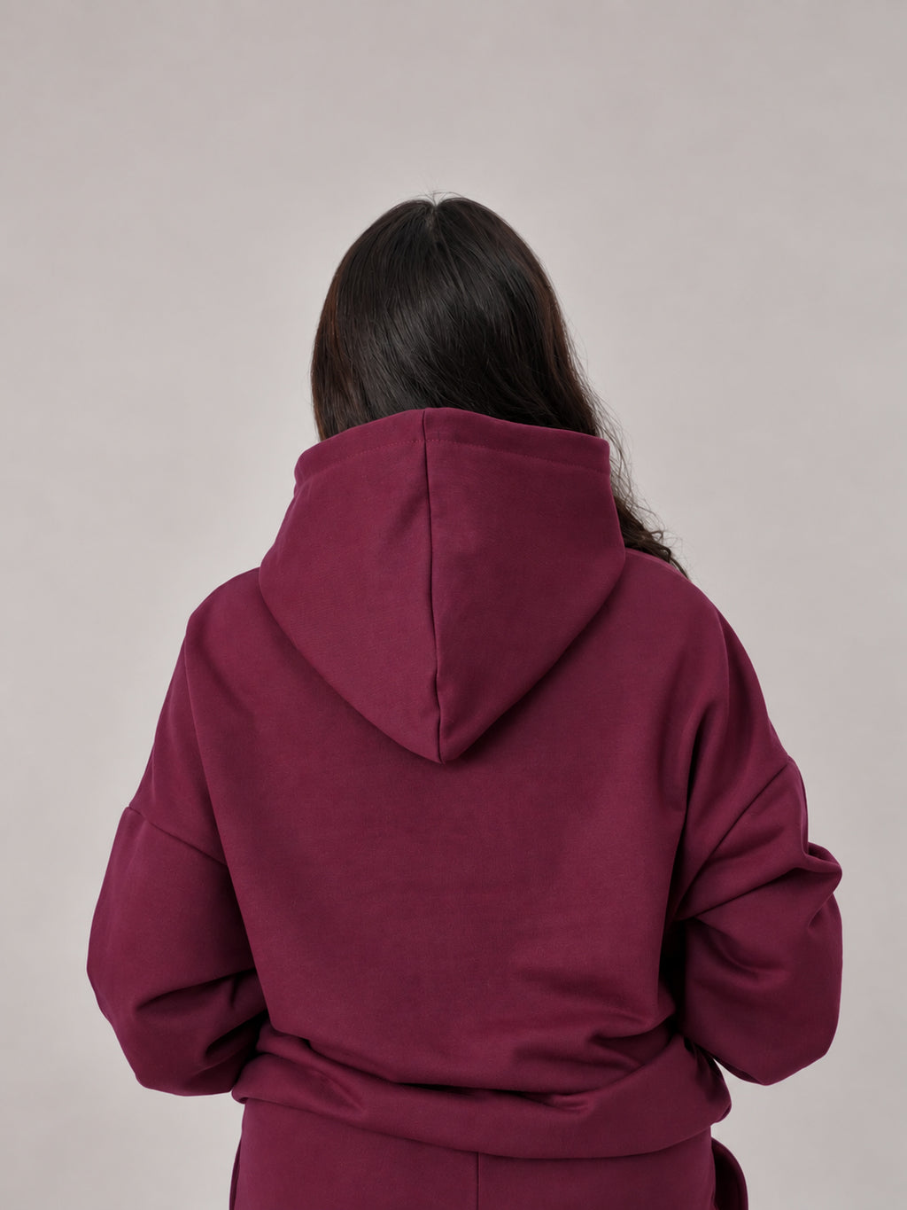 POLERÓN HOODIE CANGURO LOGO BORDADO - BURDEO