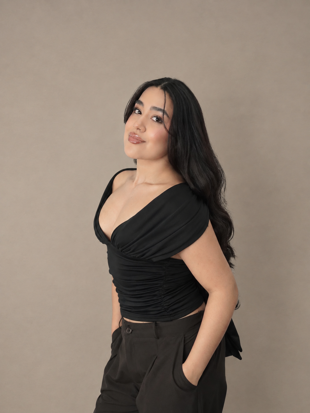 TOP VIVIENNE LAZOS - NEGRO