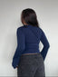 TOP SIENNA AZUL - POLERA CON ESCOTE Y ENCAJE