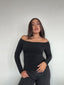TOP LUNA NEGRO - POLERA MANGA LARGA OFF SHOULDER AJUSTADA