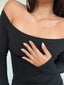 TOP LUNA NEGRO - POLERA MANGA LARGA OFF SHOULDER AJUSTADA