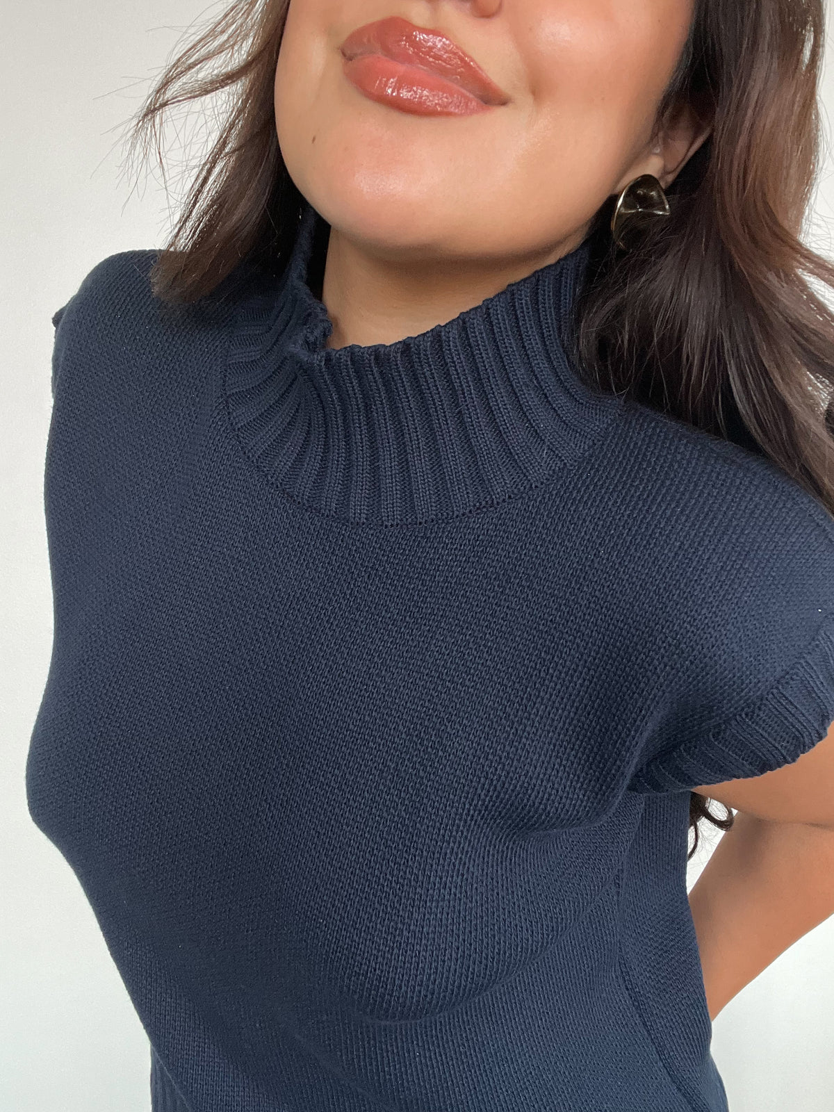 SWEATER HANNAH AZUL - CHALECO DE ALGODÓN DE CUELLO ALTO