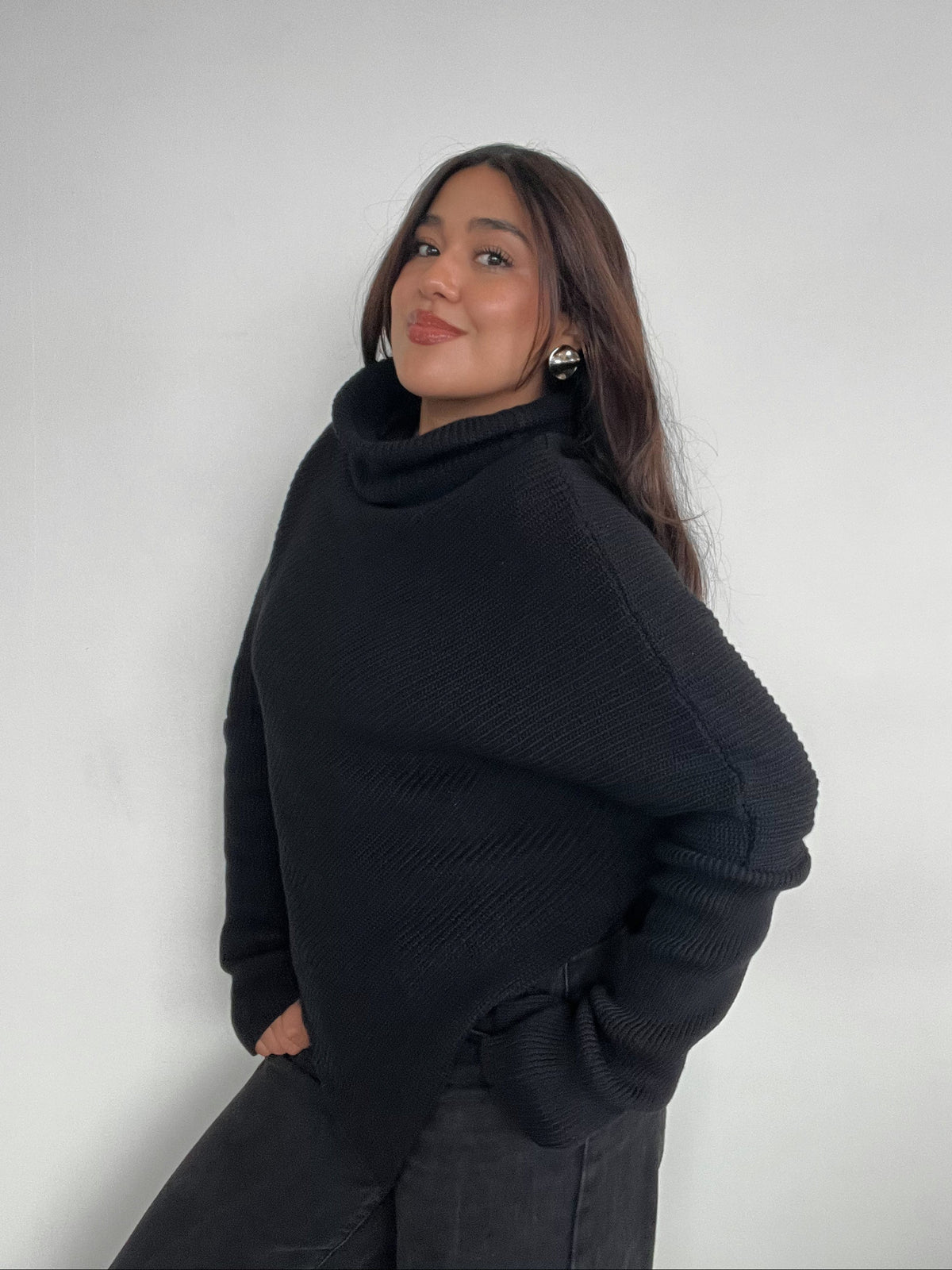 SWEATER CELINE NEGRO - CHALECO DE ALGODÓN TIPO PONCHO CON MANGAS