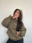 POLERÓN HOODIE VERDE - OVERSIZE CON GORRO LOGO Y ESPALDA BORDADO