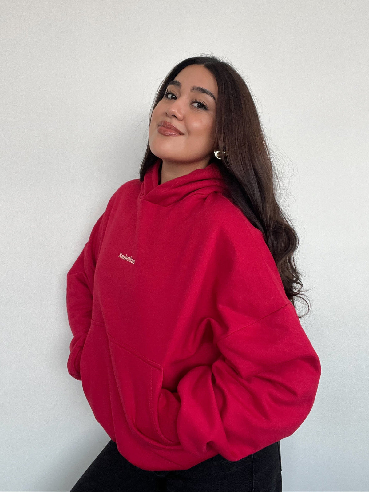 POLERÓN HOODIE ROJO - OVERSIZE CON GORRO LOGO BORDADO