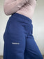 (PRE-VENTA) PANTALÓN BUZO AZUL - CORTE RECTO LOGO BORDADO